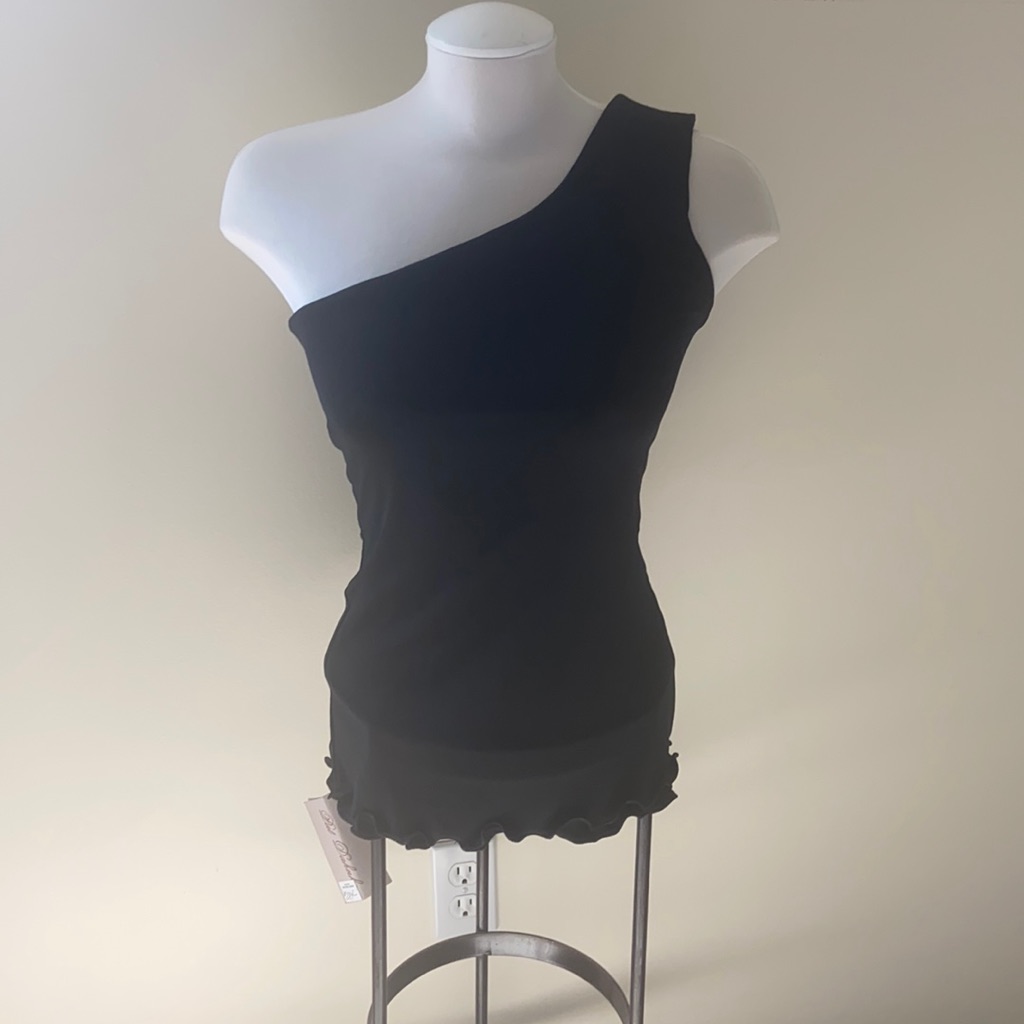 Pat Dahnke One Shoulder Black Top Size Small Nwt
